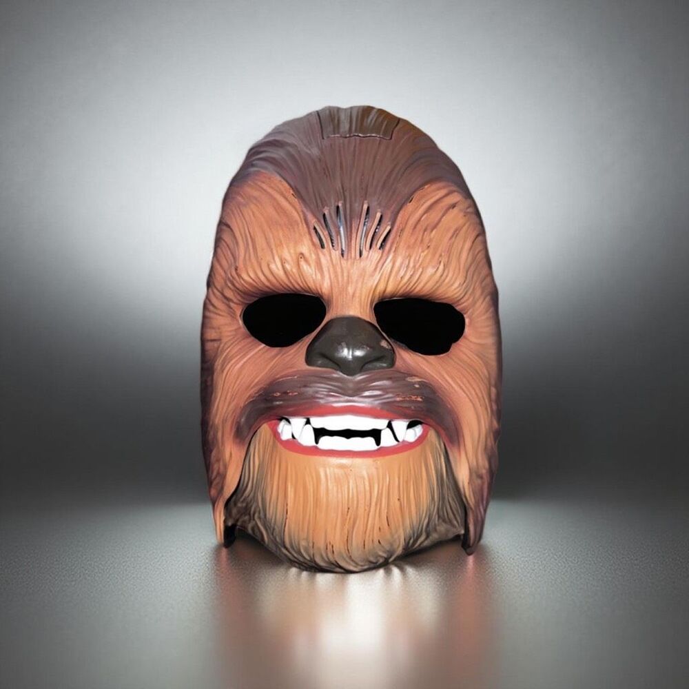 2015 LucasFilms Hasbro Star Wars Chewbacca Talking Mask Chewie WORKS